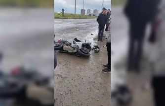 Diyarbakır’da motosiklet ile hafif ticari araç çarpıştı: 1 yaralı