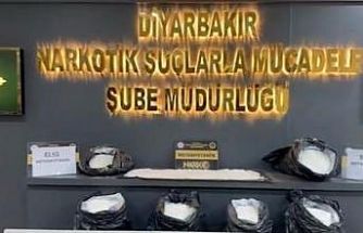 Diyarbakır’da takibe alınan tırda 81 kilo metamfetamin ele geçirildi