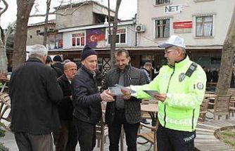 Dolandırıcılara karşı broşür dağıtımı