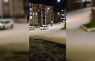 ’Dur’ ihtarına uymayan motosikletli böyle kaçtı