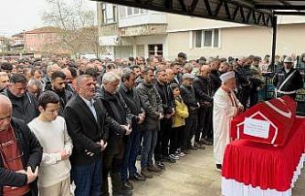 Eğlence mekanına gerçekleştirilen saldırıda ölen polis memuru son yolculuğuna uğurlandı
