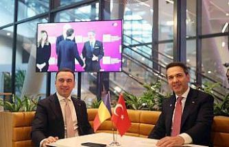 Enerji ve Tabii Kaynaklar Bakanı Bayraktar, Romanyalı mevkidaşı Ivan ile bir araya geldi