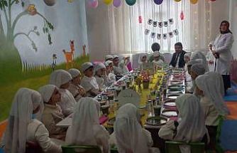 Erzincan’da minikler "Tekne Orucu" heyecanı yaşadı