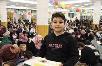 Eskişehir Fatih Sultan Mehmet İmam Hatip Ortaokulu’nda iftar sevinci