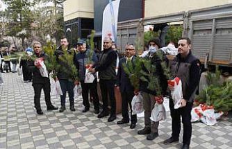 Eskişehir Orman Bölge Müdürlüğü’nden fidan dağıtımı