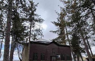 Eskişehir’de 129 yıllık tarihi cami bakımsızlıktan bu hale geldi