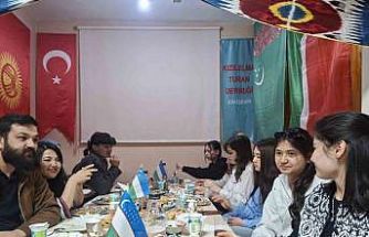 Eskişehir’deki üniversitelerde okuyan Özbekistanlı öğrenciler iftar programında buluştu