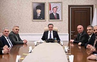 ETSO Başkanı Saim Özakalın ile ETSO yönetiminden Vali Aydın Baruş’a hayırlı olsun ziyareti