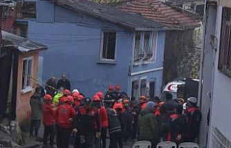 Fatih’te iki binanın çöktüğü mahallenin sakinleri konuştu: "Patlamayı duyduk, bomba zannettim"