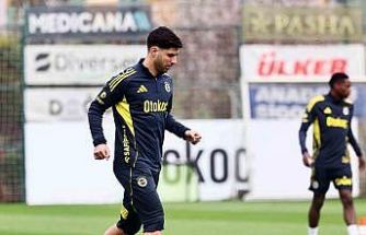 Fenerbahçe hazırlıklarını sürdürdü