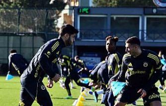 Fenerbahçe, Samsunspor maçı hazırlıklarını tamamladı