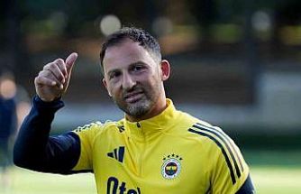 Fenerbahçe, Tedesco ile devam kararı aldı