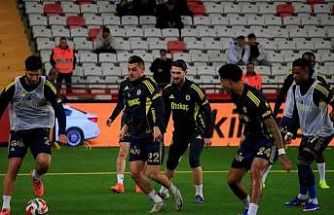 Fenerbahçe’den Antalyaspor maçında 5 değişiklik