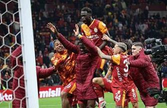 Galatasaray’da maç sonu büyük sevinç