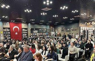 Gaziosmanpaşa’da 27 Mart Dünya Tiyatrolar Günü etkinliği düzenlendi