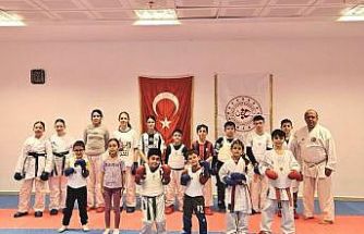 Geleceğin karatecileri Eskişehir’de yetişiyor