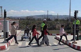 Geleceğin sürücüleri trafik kurallarını bu parkta öğreniyor: Binlerce öğrenci eğitim aldı