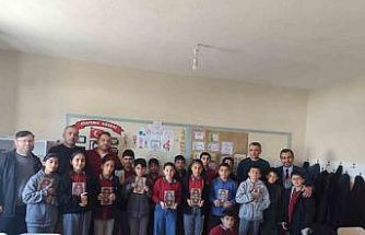 Gençlerin yolu Kur’an ile aydınlanıyor