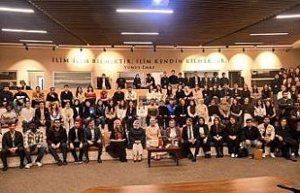 Gençlik ve Spor Bakan Yardımcısı Gürsoy, Eskişehir’de öğrencilerle buluştu