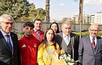 Gençlik ve Spor Bakanı Bak: "12 milyona yakın gencimize yüzme öğrettik"