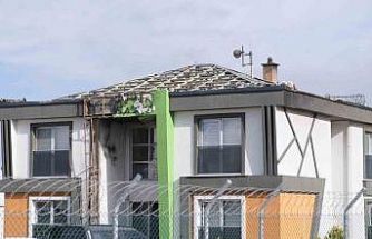 GES santralindeki idari binanın çatısında çıkan yangın söndürüldü