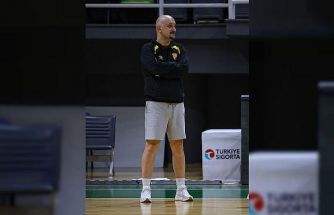 Göztepe Voleybol’da Ataman Güneyligil ile yollar ayrıldı