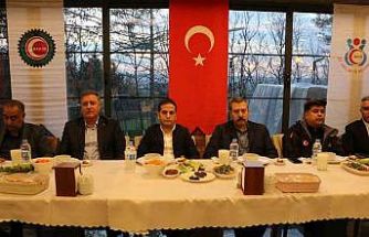 Hak-İş Diyarbakır İl Başkanlığı üyeleri iftarda buluştu