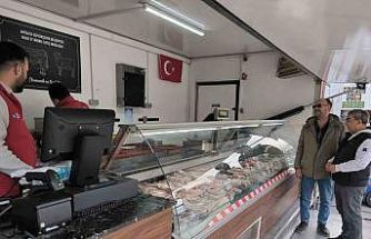 Halk Et Mobil Satış Tırı’na ilçelerde yoğun ilgi
