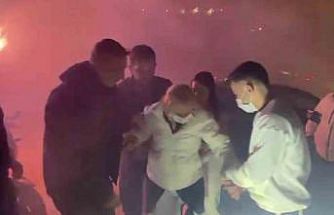 Hastanede tedavi gören kanser hastası kadına arkadaşlarından 8 Mart sürprizi