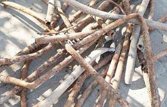 Hatay Büyükşehir Belediyesi, Dörtyol’da pastan tanınmaz hale gelen içme suyu şebeke hattını yeniliyor