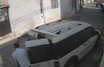 Hırsızlar "Parayı hesaba atacağız" diyerek 295 kilo zeytinyağını çaldılar