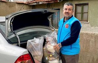 Hisarcık’ta fedakâr imam kapı kapı dolaşıp ihtiyaç sahiplerine yardım ulaştırıyor
