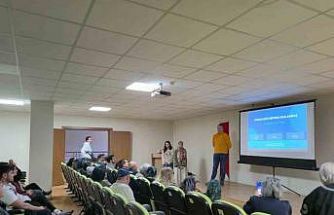 Huzurevi sakinlerine güvenli teknoloji eğitimi verildi