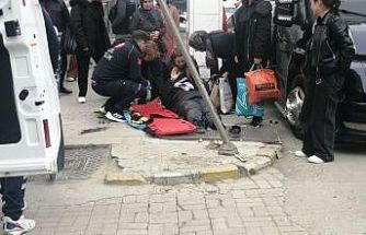 Isparta’da kontrolden çıkan otomobil yayaya çarptı: 1 yaralı