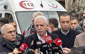 İstanbul Valisi Gül: "9 kişi göçük altında kaldı, 7 kişi hastaneye sevk edildi"