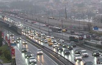 İstanbul’da trafik yoğunluğu yüzde 60’a ulaştı