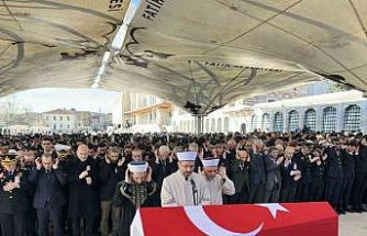 İstanbul’daki kazada şehit olan polis memuru son yolculuğuna uğurlandı