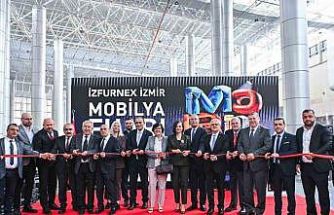 İZFURNEX 2026-İzmir Mobilya Fuarı kapılarını açtı