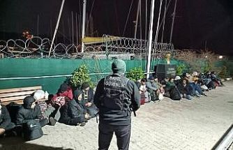 İzmir’de 28 düzensiz göçmen yakalandı
