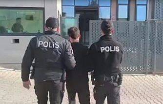 İzmir’de 47 yıl ve 33 yıl hapis cezasıyla aranan iki firari yakalandı