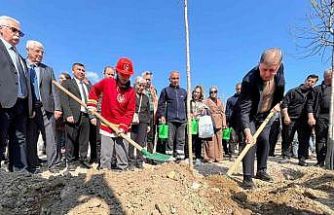 İzmir’de 4 bin 200 ağaçlık ’İtfaiye Korusu’ açıldı