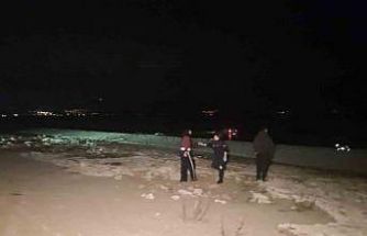 İznik Gölü’ne uçan otomobilde can pazarı