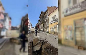 Kabloları kurtarmak isterken canını hiçe saydı