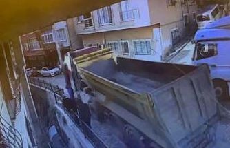 Kağıthane’de kayan hafriyat kamyonunu durdurmaya çalışırken aşağı düşen şoför hayatını kaybetti