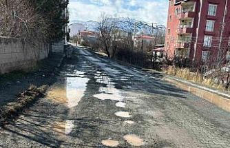 Kağızman’da yol çilesi yıllardır çözüme kavuşmadı