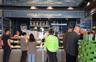 Kahramanmaraş’ta Ramazan tatlıları tezgahları süslüyor