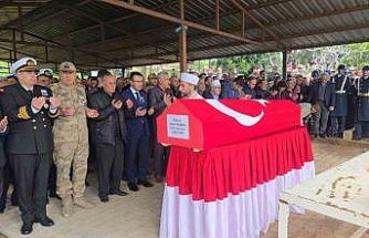 Kalp krizi geçiren asker son yolculuğuna uğurlandı