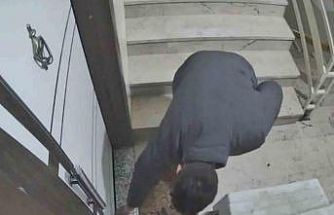 Kapı kapı para topladı, gözü kargoda kaldı: Güvenlik kamerası hırsızlığa engel oldu