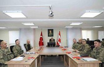 Kara Kuvvetleri Komutanı Orgeneral Tokel, Van’daki sınır karakollarında incelemelerde bulundu