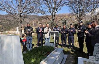 Karacasulu Şehit Kirez mezarı başında anıldı